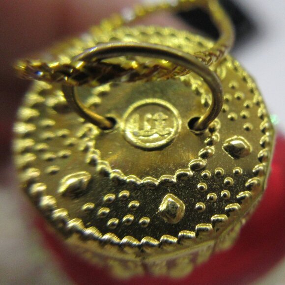 Unique Treasures Glass Penguin 3" Christmas Ornament in original box - Picture 5 of 15